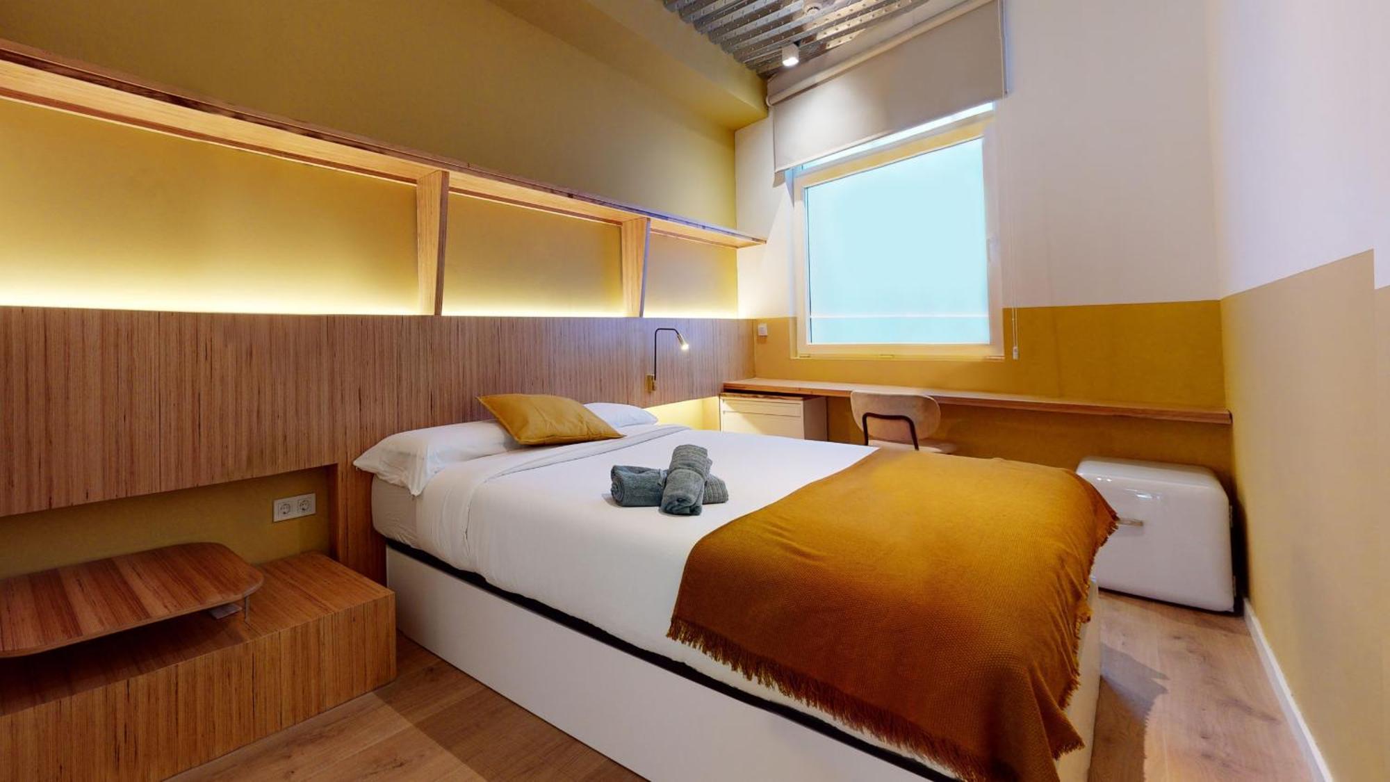 Ola Living Hostal Tetuan Madrid Luaran gambar