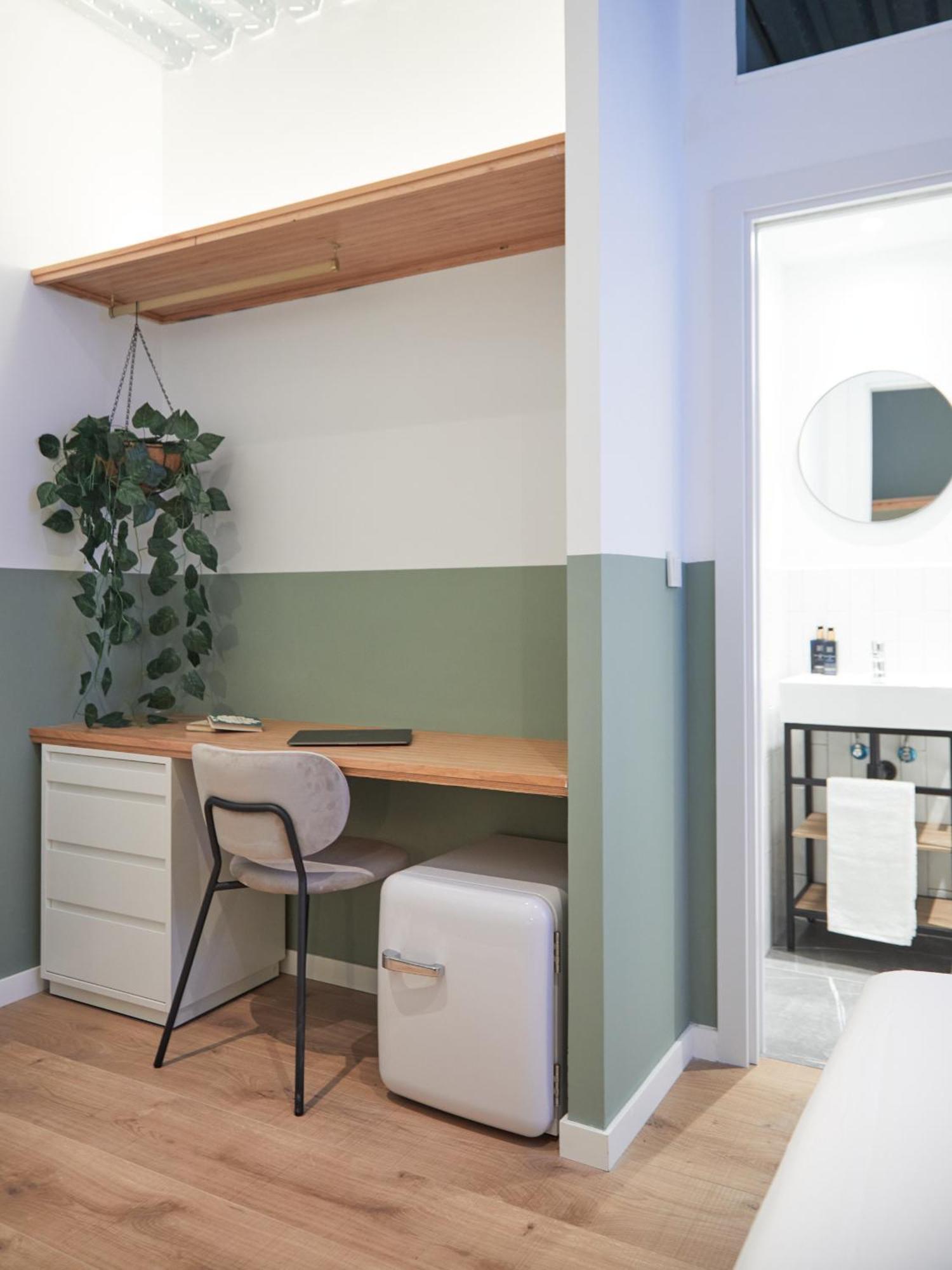 Ola Living Hostal Tetuan Madrid Luaran gambar